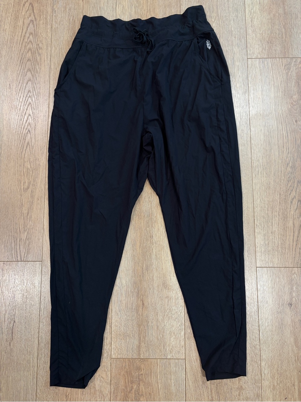 Free People Movement Black Jogger Pants Drawstring Size Medium